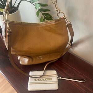 Coach Abby Duffle bag brown pebbled leather with cream tan striped wristlet coin